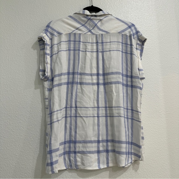Rails Britt Short Sleeve Button Down Plaid Top Small - Picture 2 of 8